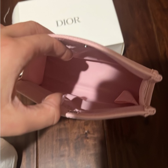 Dior - Picture 7 of 7